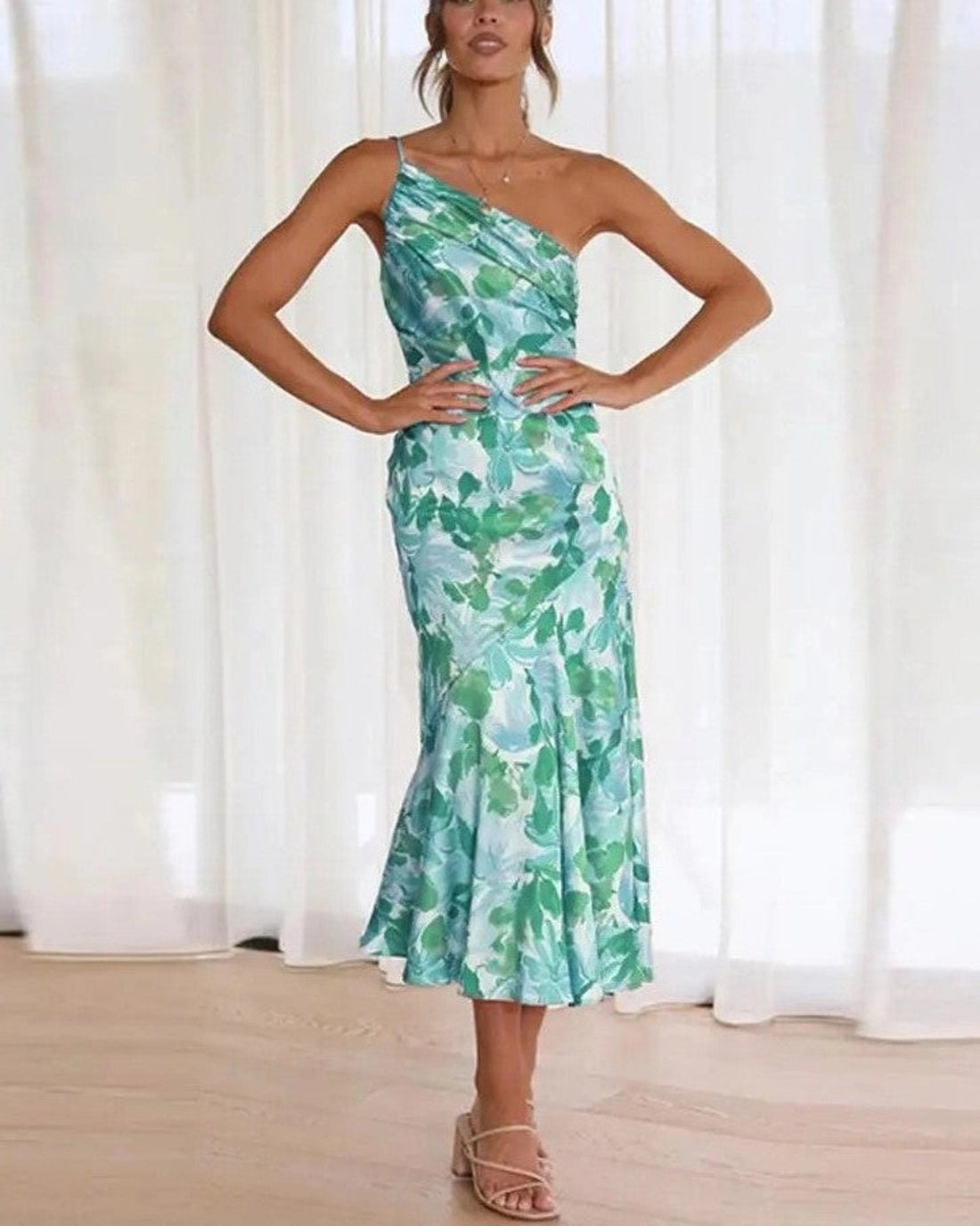 Kathy | Women’s Maxi Dress with Asymmetrical Cut and Floral Pattern