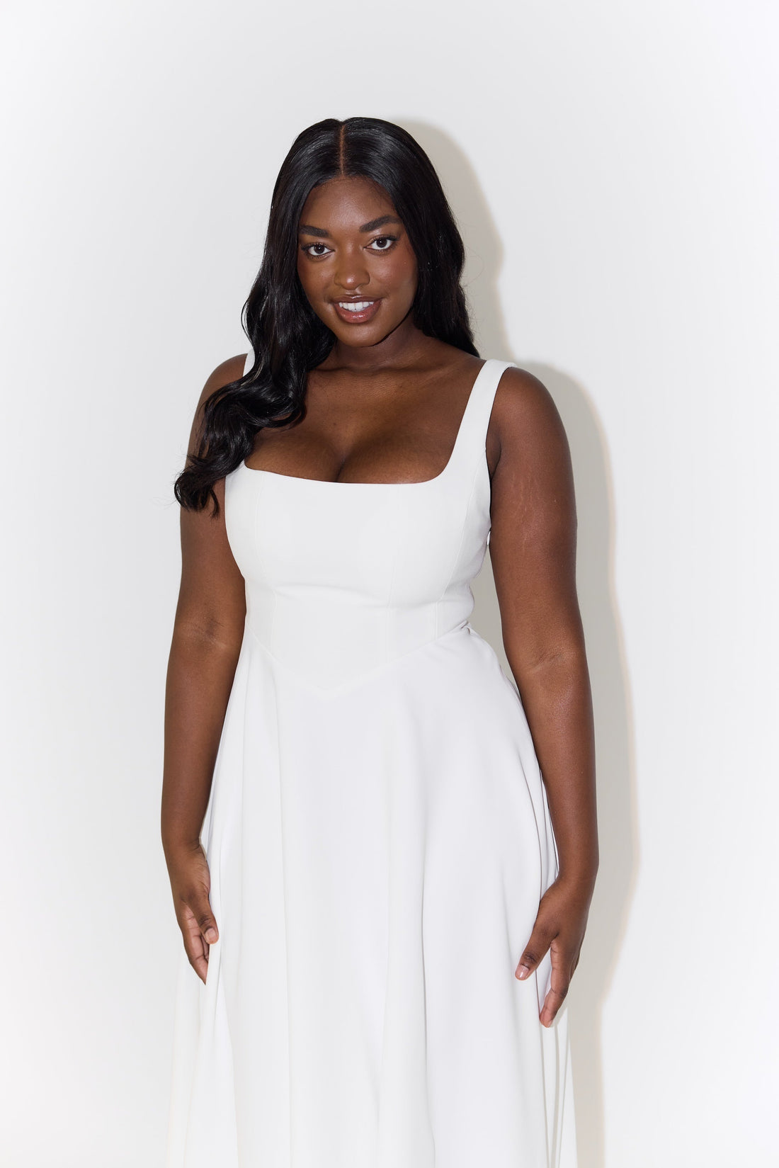 Angela | Timeless Flowy Midi Dress