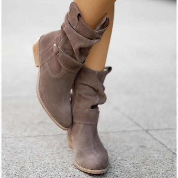 Della | Slouch Ankle Boot Low Block Heel