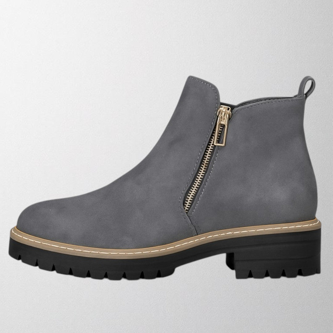 Elma | shoe with round toe and side zip fastening