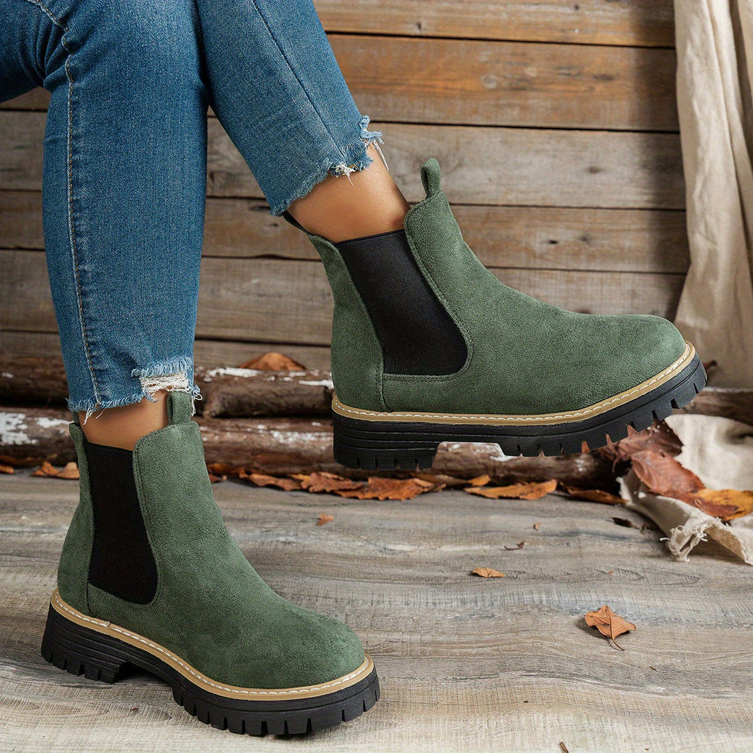Mehetabel | Women's Chelsea Platform Ankle Boots