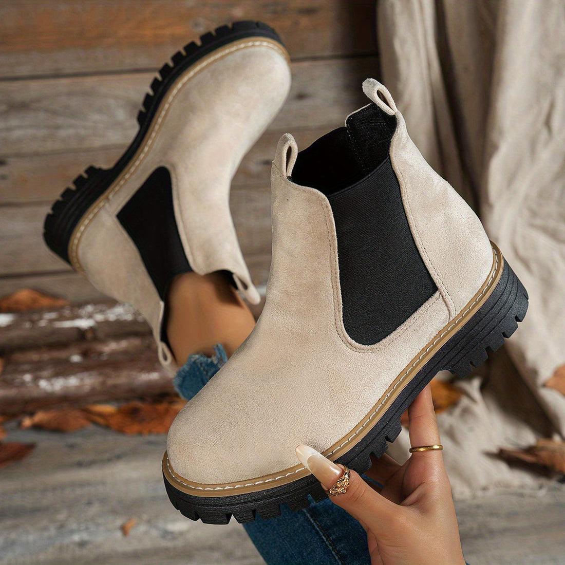 Mehetabel | Women's Chelsea Platform Ankle Boots