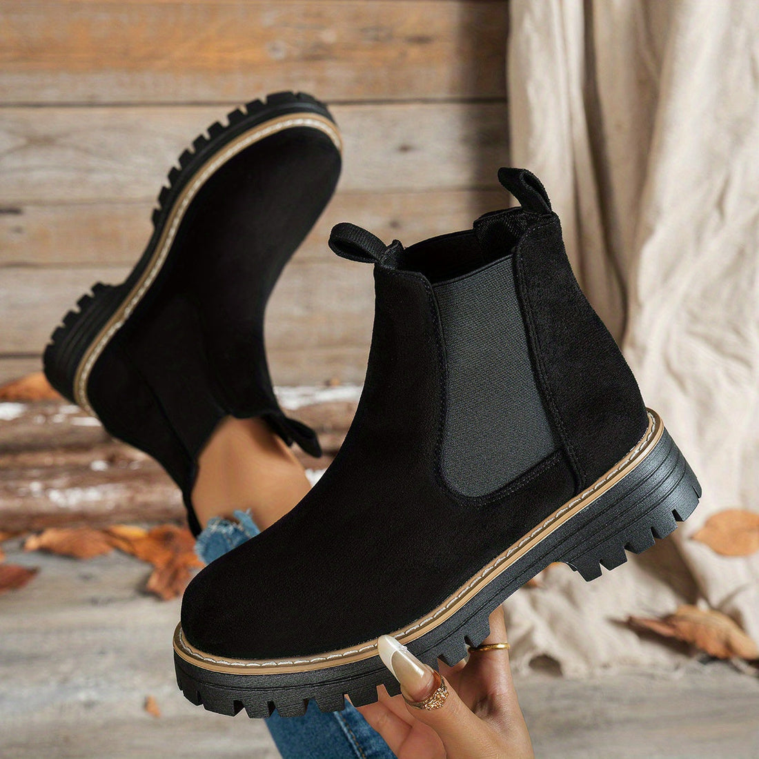 Mehetabel | Women's Chelsea Platform Ankle Boots