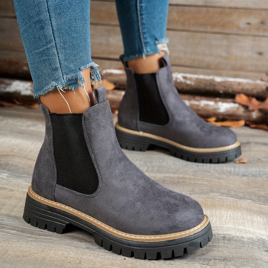 Mehetabel | Women's Chelsea Platform Ankle Boots