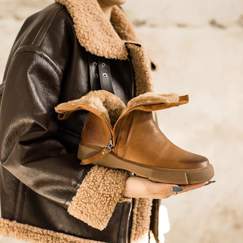Wren | Women's Waxed Leather Chelsea Boots with Fleece Lining