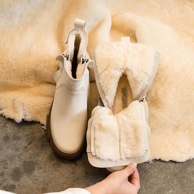 Wren | Women's Waxed Leather Chelsea Boots with Fleece Lining