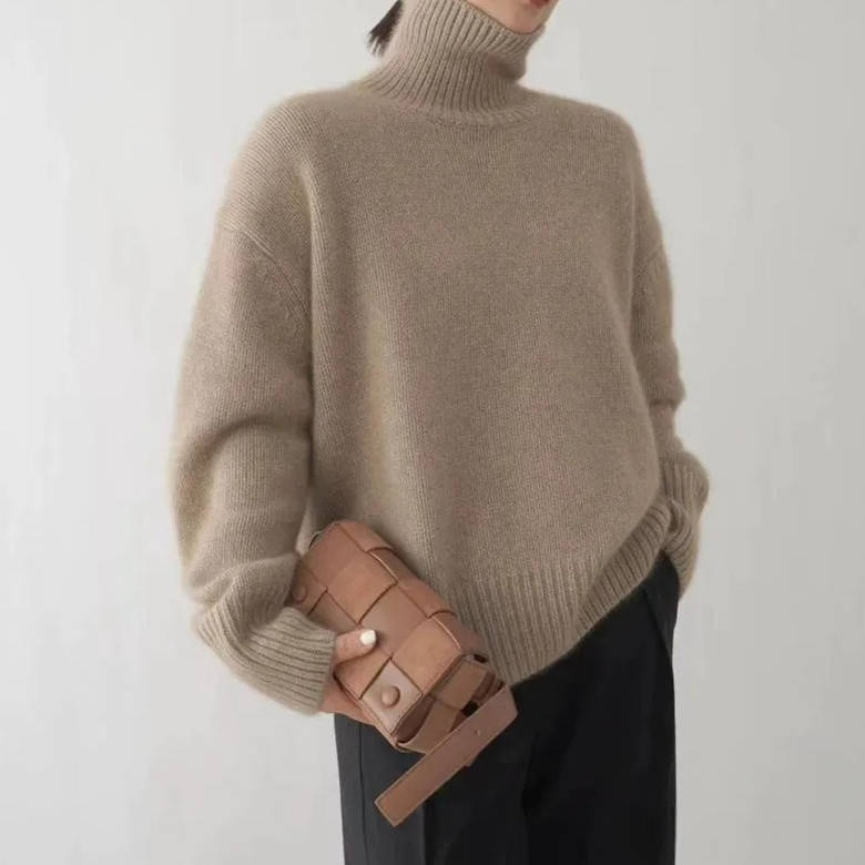 Cassia | Women's Cashmere Turtleneck Sweater