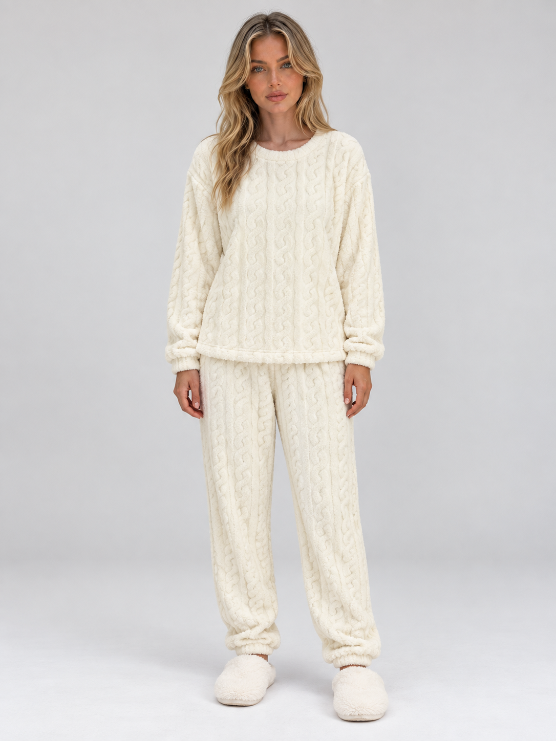 Bianca | Women's Cable-Knit Fleece Pyjama Set