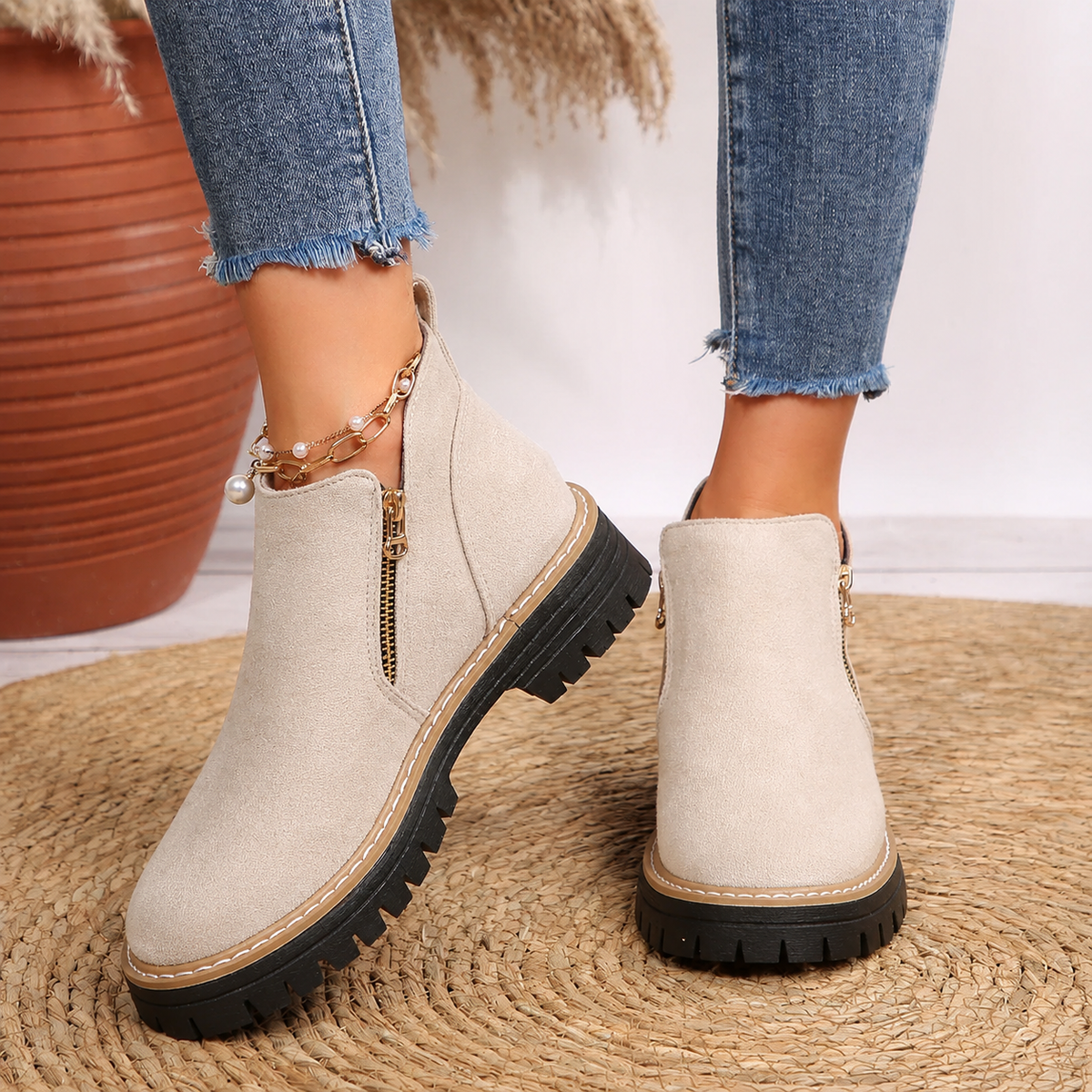 Penelope-Cecile | Women's Chunky Lug Sole Ankle Boots