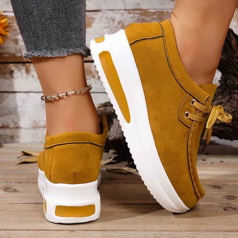 Clara-Wilhelmina | Women's Cushioned Platform Sneakers