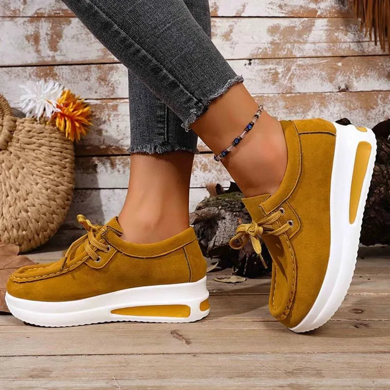 Clara-Wilhelmina | Women's Cushioned Platform Sneakers
