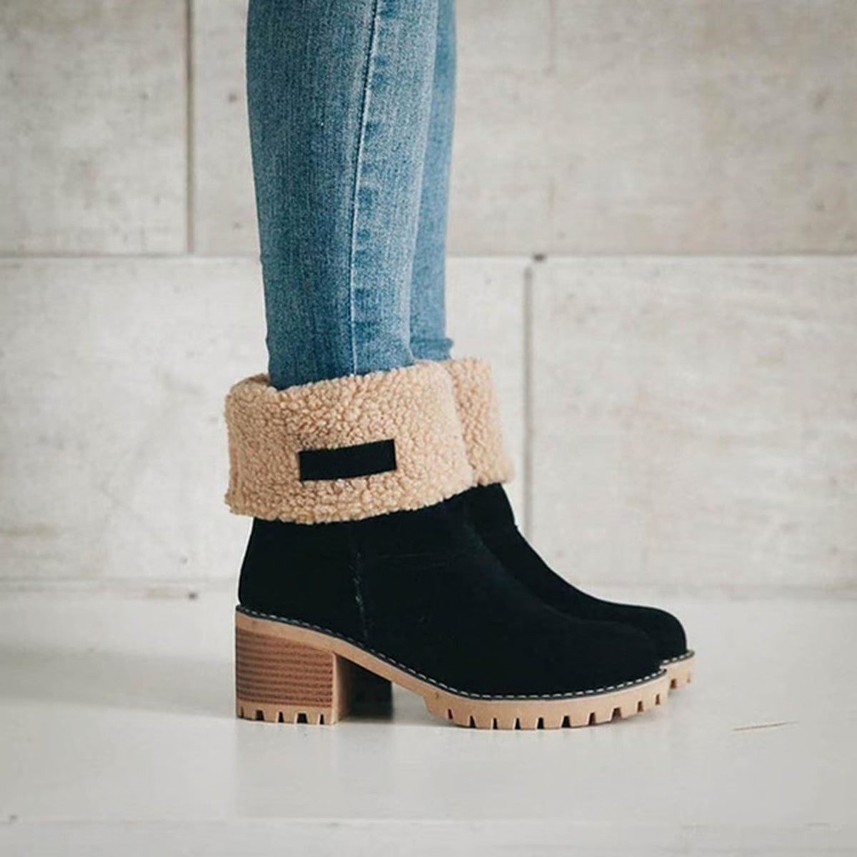 Eugenia-Regina | Women's Faux Fur Collar Block Heel Ankle Boots