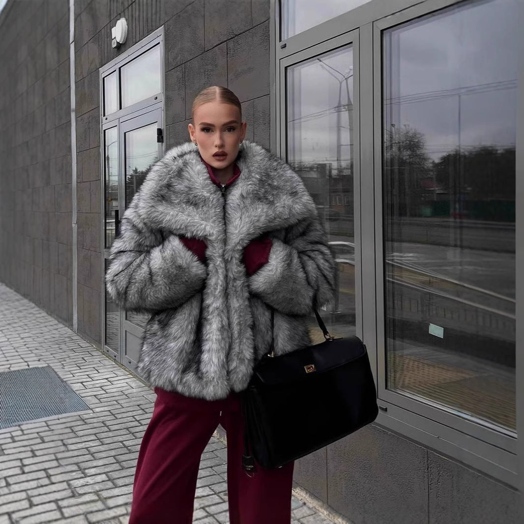 Minerva | Women's Faux Fur Jacket with Oversized Collar