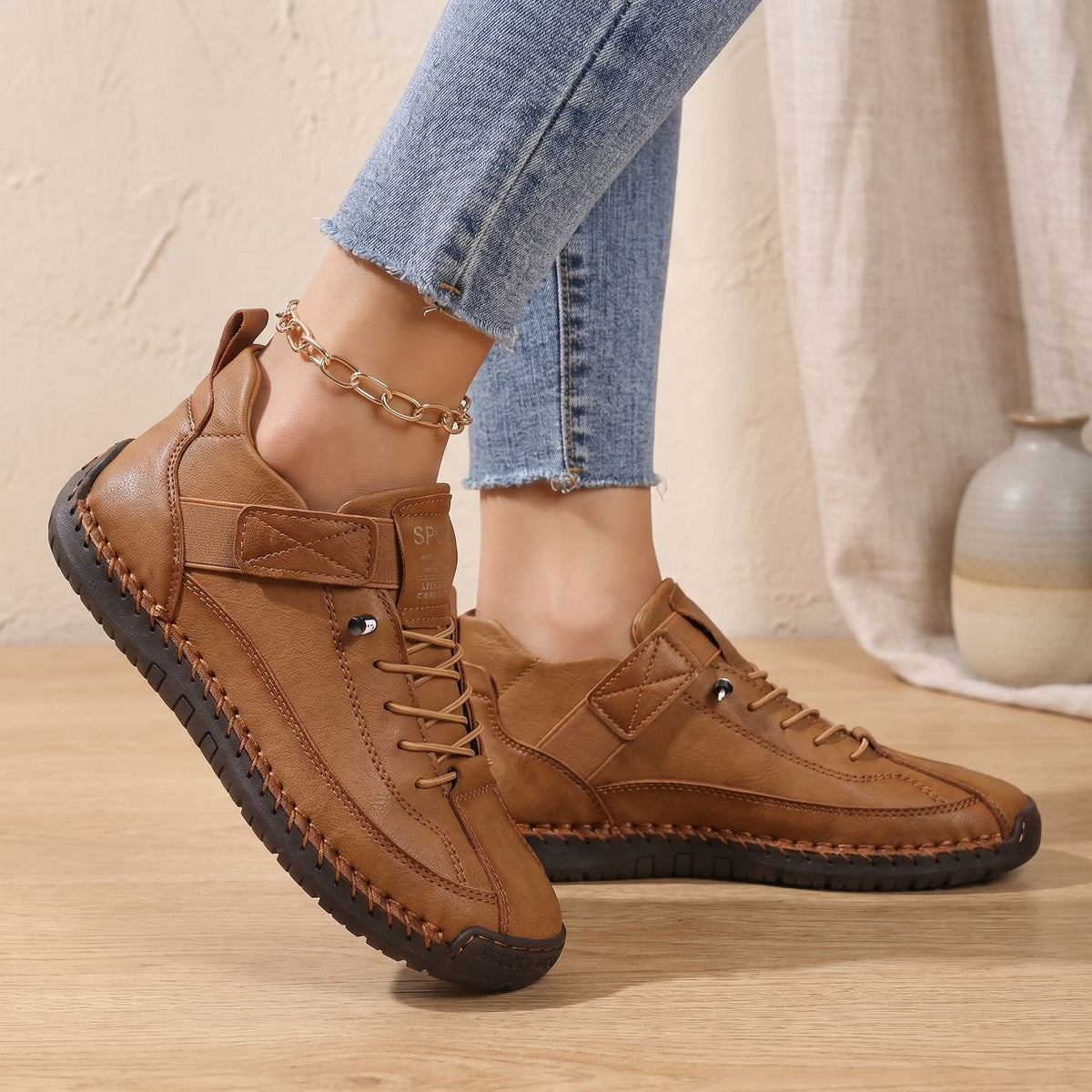 Eugenia-Ruth | Women's Lace-Up High-Top Cushioned Sneakers