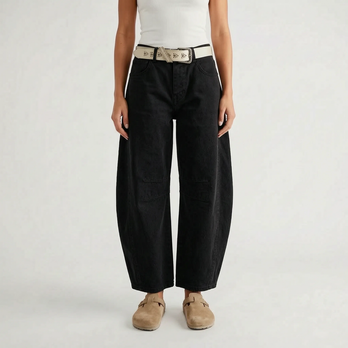 Wilhelmina-Rhea | Women's Low-Rise Baggy Barrel Jeans