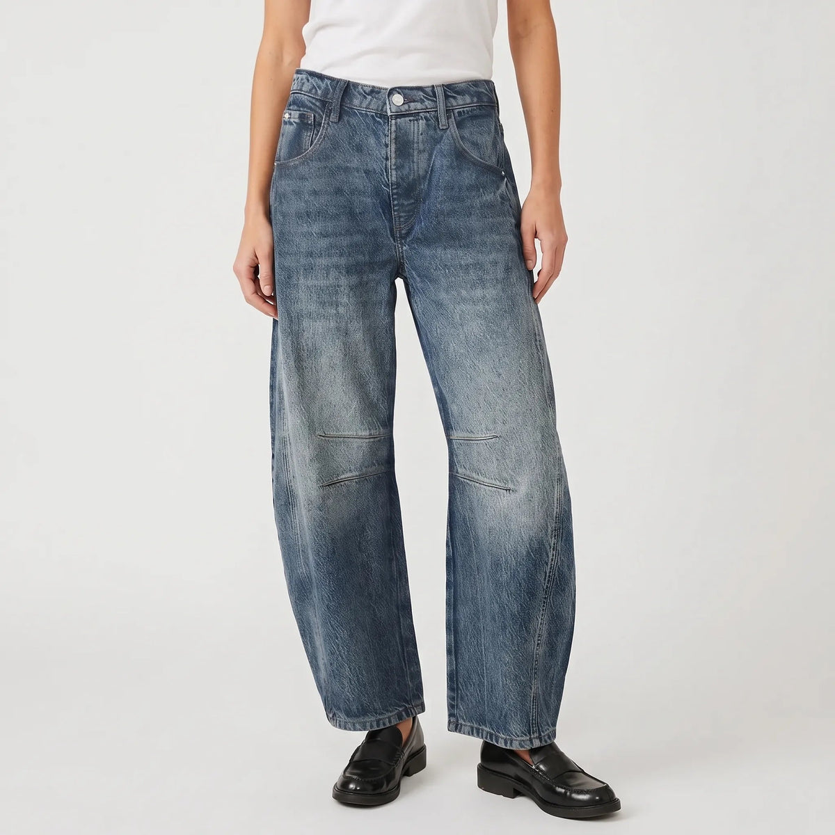 Wilhelmina-Rhea | Women's Low-Rise Baggy Barrel Jeans