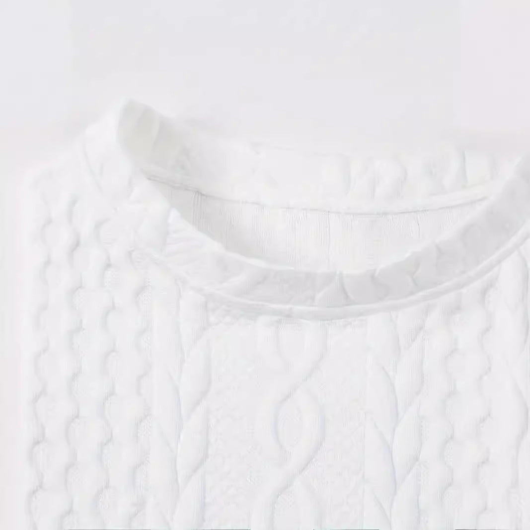 Cornelia-Edith | Women's Oversized Cable-Knit Sweatshirt with Ribbed Hem