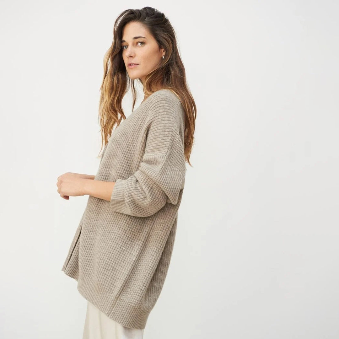 Hazel-Judith | Women's Oversized V-Neck Ribbed Cardigan