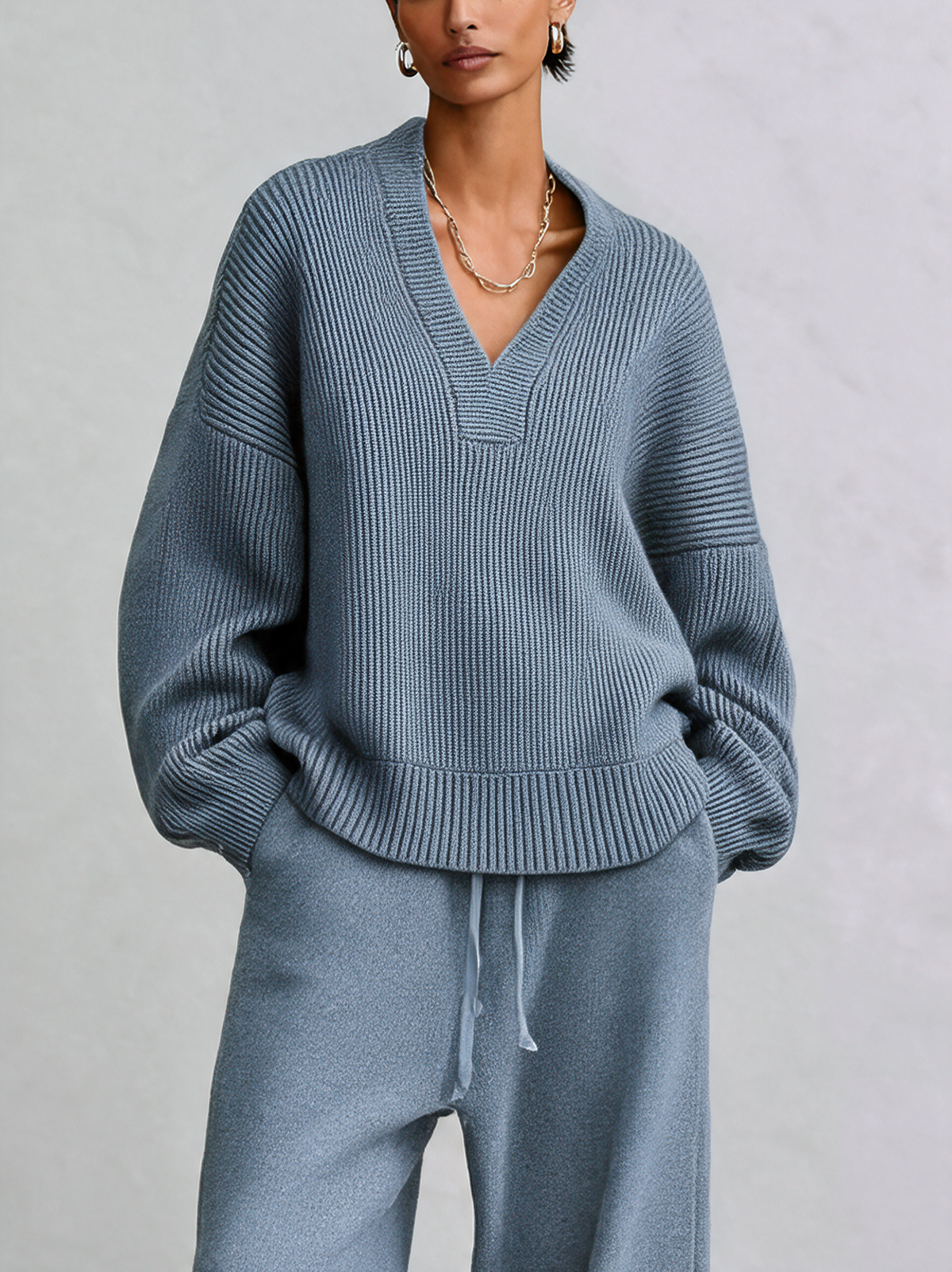 Magda-Verna | Women's Oversized V-Neck Ribbed Sweater Dress