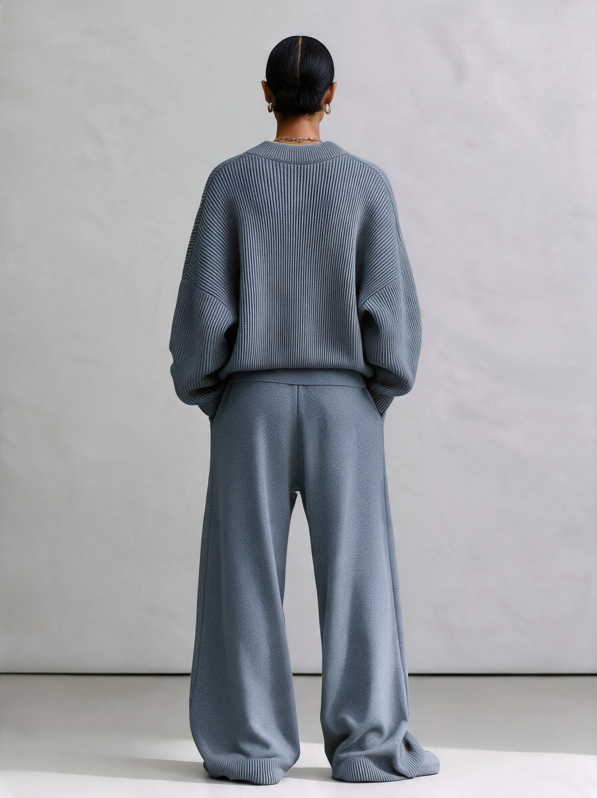 Magda-Verna | Women's Oversized V-Neck Ribbed Sweater Dress
