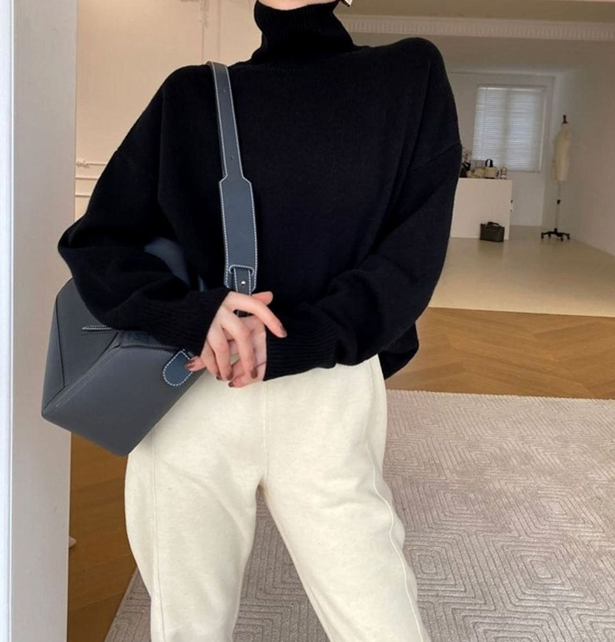 Penelope | Women's Oversized Knit Turtleneck Pullover Sweater